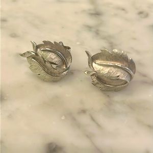 Vintage Crown Trifari Silvertone Leaf Clip Earrings.